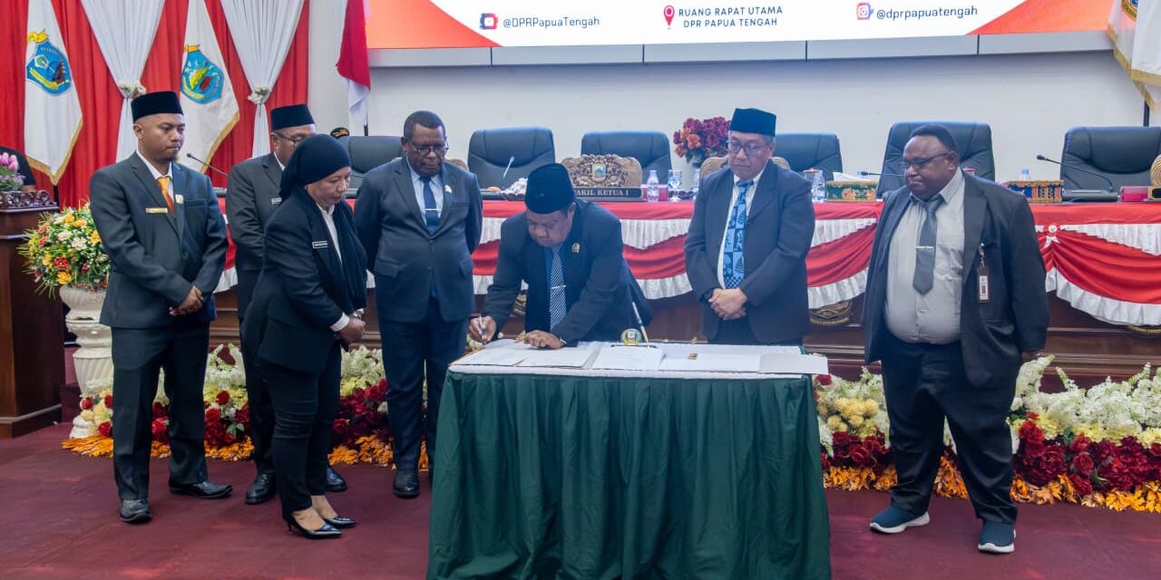 36 Raperda Provinsi Papua Tengah Adalah Instrumen Strategis Perkuat Tata Kelola Pemerintahan