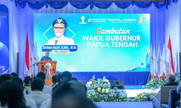 Wagub Deinas Geley Harap HIPMI Papua Tengah Jadi Pelaku Utama Ekonomi Lokal