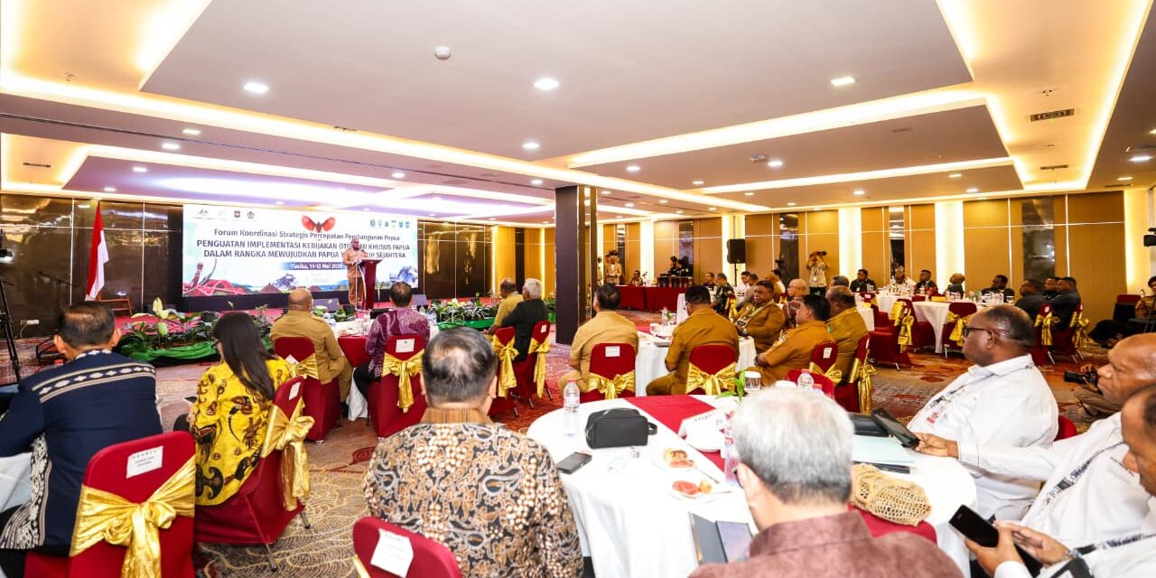 Kepala Daerah Se-Tanah Papua Duduk Bersama Bahas Percepatan Pembangunan Papua di Enam Provinsi