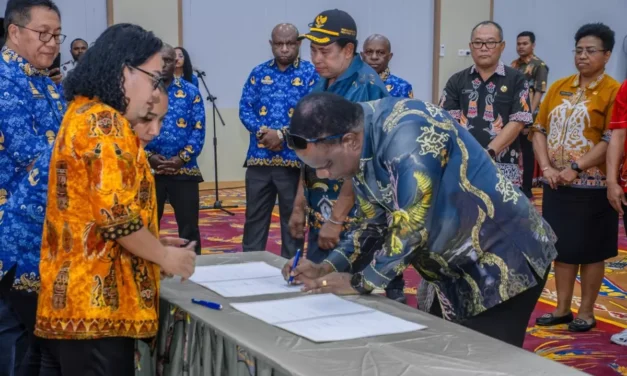 Tutup Musrenbang, Harapan Gubernur Papua Tengah:  “Program Harus Sentuh Kepentingan Orang Asli Papua”