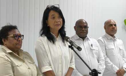 Gubernur Papua Tengah Rakor Bersama Wamendagri dan Wamen PU, Bahas Program Prioritas Pembangunan Daerah
