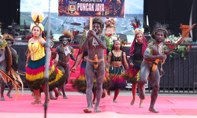 Gubernur Meki Nawipa: “Melestarikan Budaya Adalah Sebuah Kemenangan Sejati!”