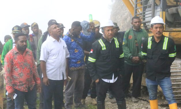 Bupati Spei Bidana: Jalan Raya Membuka Akses Ekonomi dan Membangun Peradaban Generasi Mendatang