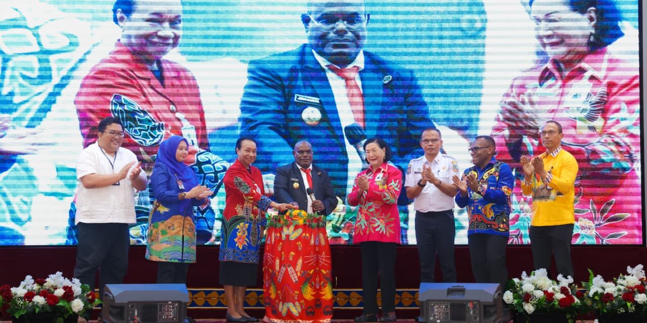 Terapkan Digitalisasi Keuangan Daerah, Gubernur Meki Nawipa Luncurkan SIPD RI Berbasis SP2D Online dan KKPD