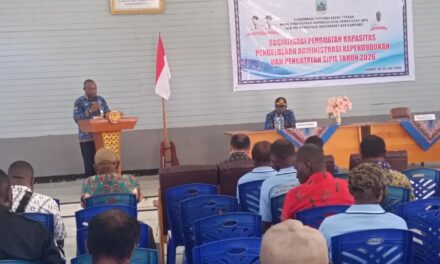Perkuat Kapasitas Aparat Kampung, Gubernur Papua Tengah Tegaskan Pentingnya Tertib Adminduk