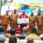 Luncurkan Program BANGKIT Papua Tengah, Gubernur Meki Nawipa Prioritas Tingkatkan Kualitas Hidup OAP