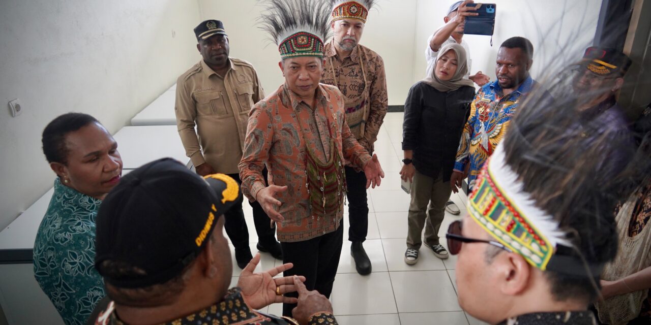 Menteri Koperasi Dorong Percepatan Izin Operasi SPPG Yayasan Sinar Kasih Yahukimo