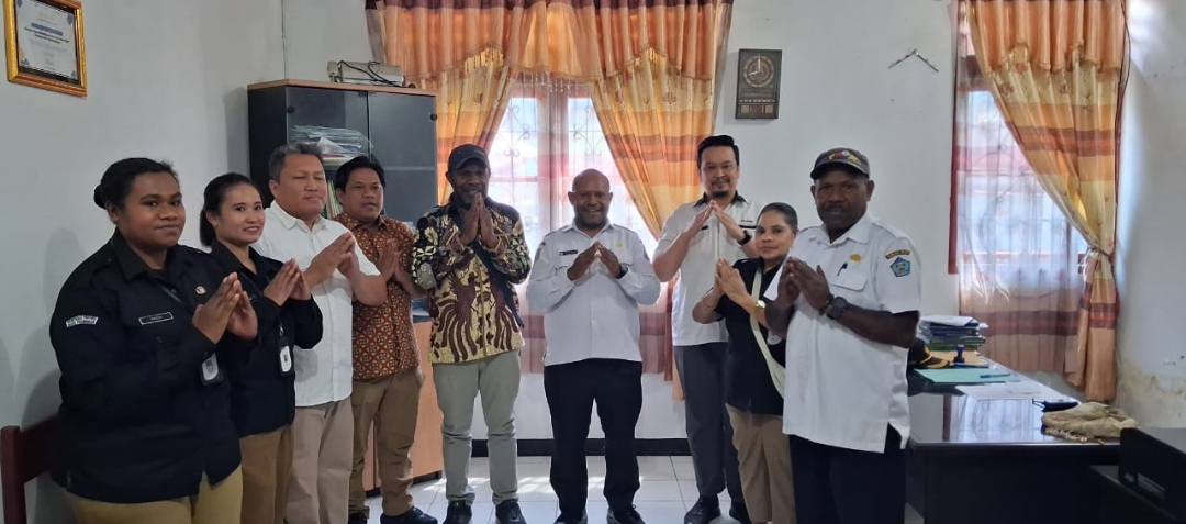 Dukcapil Jayawijaya dan KPU Papua Pegunungan Lakukan Konsolidasi Terkait Pemutakhiran Jumlah Penduduk dan Data Pemilih