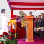 Gubernur Papua Tengah Luncurkan Program Subsidi Penerbangan Perintis di Upacara HUT ke-81 RI