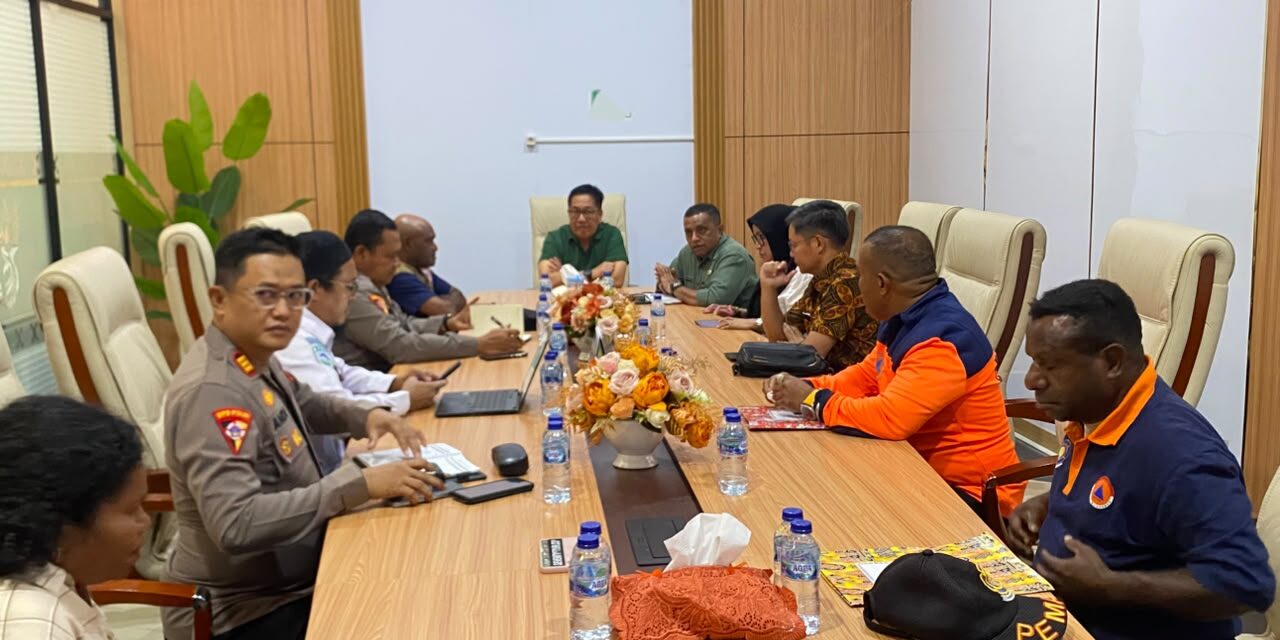Pemprov Papua Tengah Gelar Rapat Darurat Tangani Karhutla Nabire