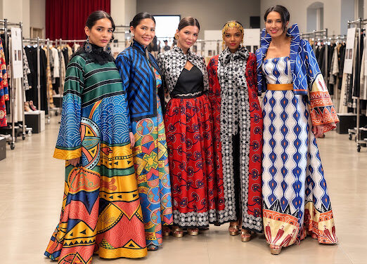 Bupati Yampit Nawipa Bangga, Batik Paniai Bersinar di Side Event Milan Fashion Week 2026