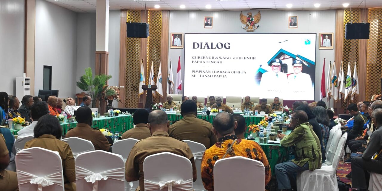 Gubernur Meki Nawipa Minta Suara Profetis Gereja Atasi Persoalan di Papua Tengah