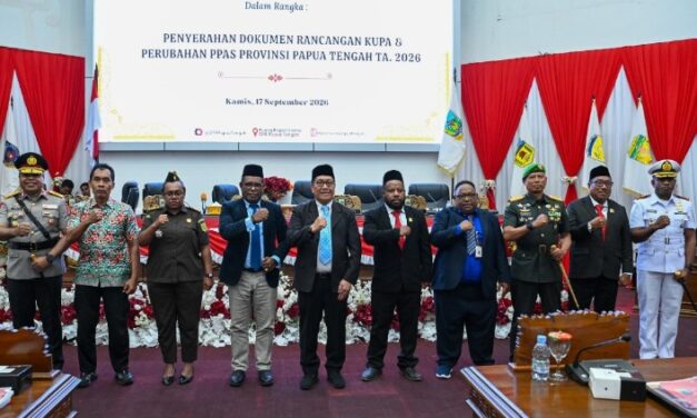 Pemprov Papua Tengah Serahkan KUPA dan P-PPAS ke DPRPT untuk Dibahas