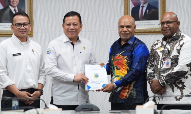 Karlos Matuan Minta Aset Pelabuhan Perikanan Pomako Segera Diserahkan Mimika Ke Papua Tengah